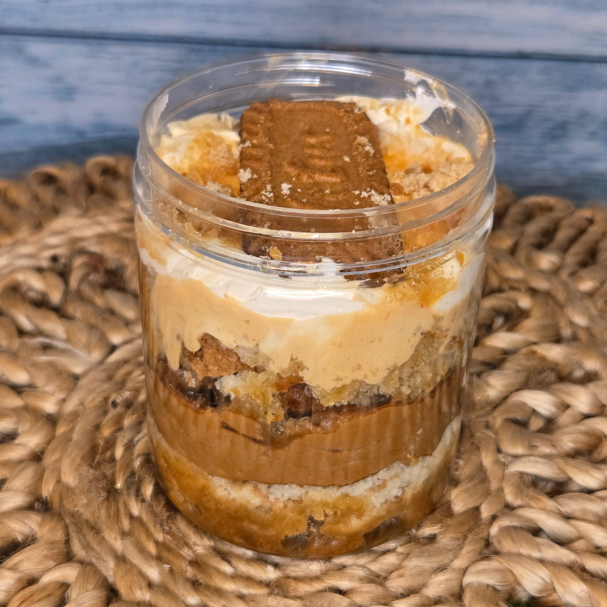 Biscoff Cake Jar 16 oz