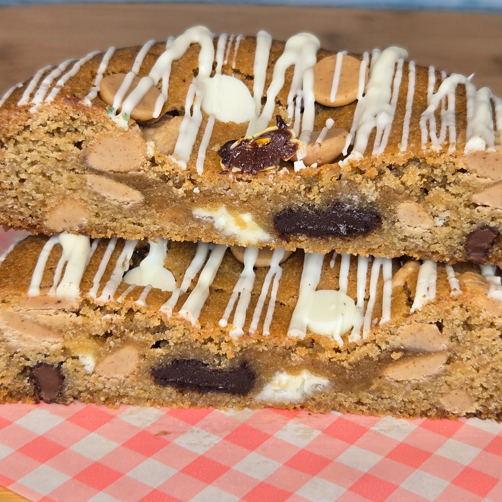 Mantequilla de Maní Cookie Cake 4"